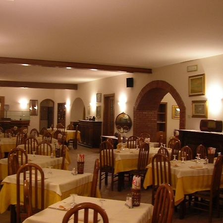 Hotel La Pergola Moniga del Garda Экстерьер фото