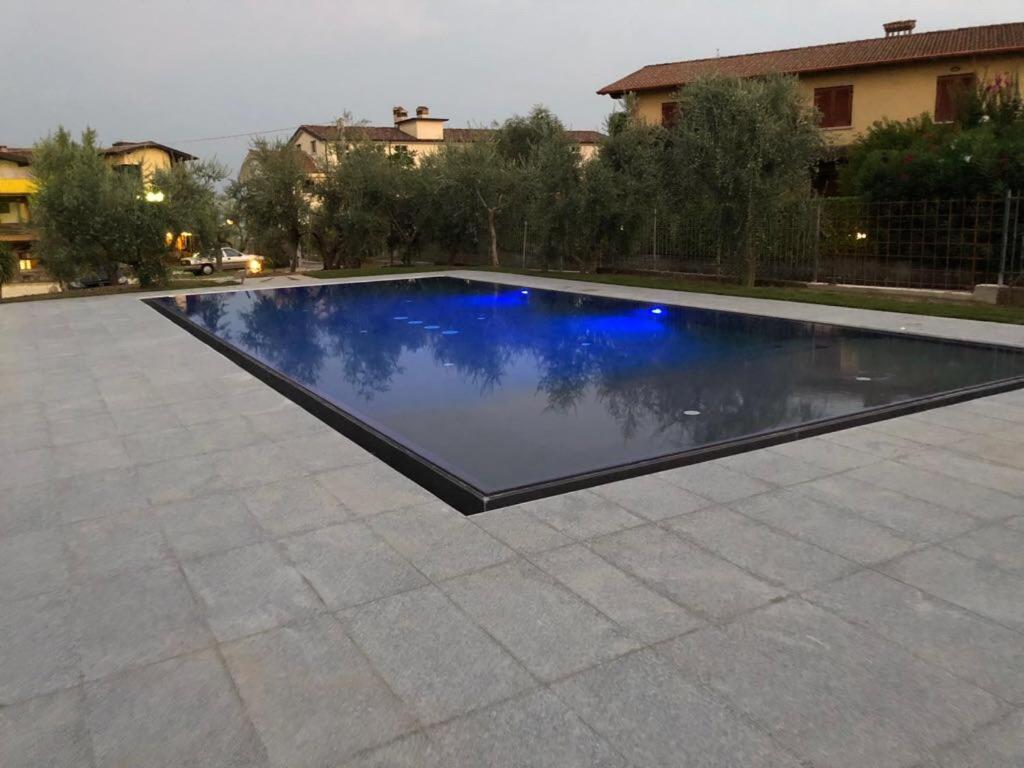 Hotel La Pergola Moniga del Garda Экстерьер фото
